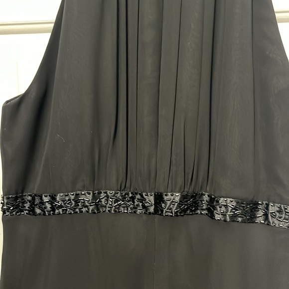 Evan Picone Evening dress. Black chiffon, fully lined, high neck, sz 12 - Picture 6 of 9
